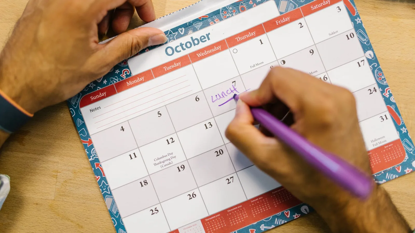 Marking dates on a calendar